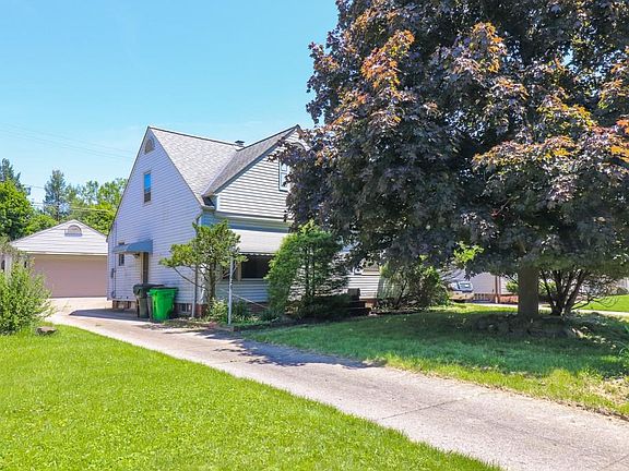 2nd image of 446 Terrace Dr