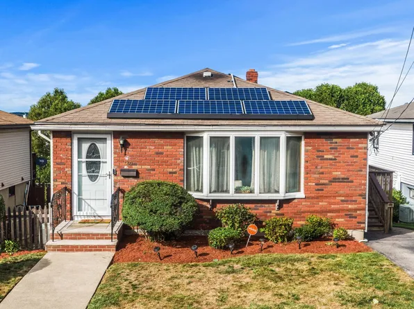 126 Fenley St, Revere, MA 02151