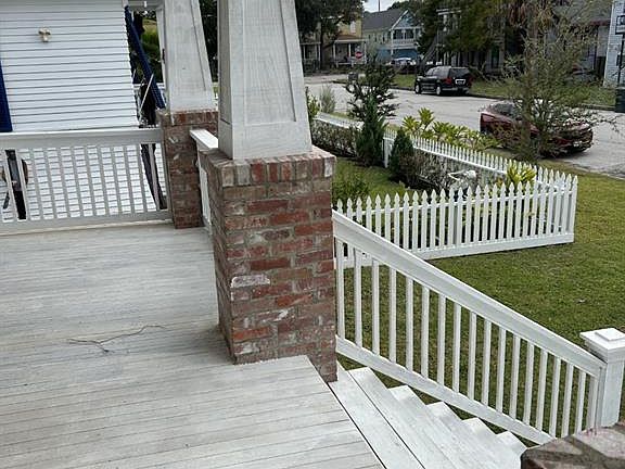 4th image of 2620 Avenue M 1/2