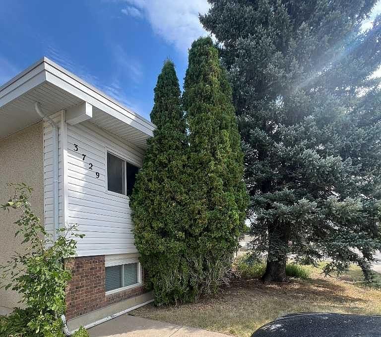 1st image of 3729 20th Ave S