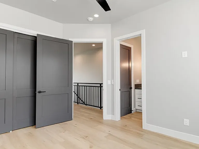 5432 Churchward St #2 — Photo 7