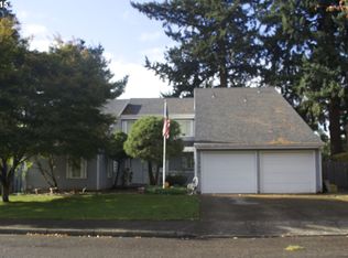 1265 N Oak St, Canby, OR 97013