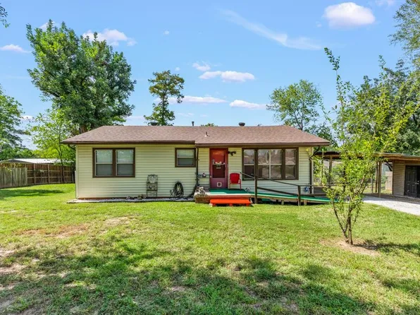 2131 Tryon Rd, Longview, TX 75601