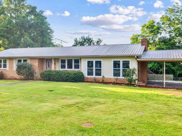 63 Pine St, Thorsby, AL 35171