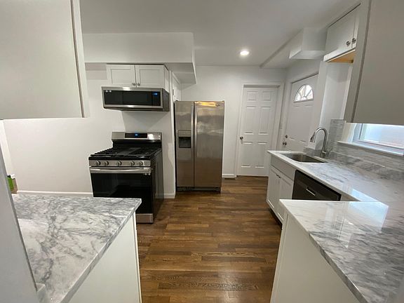 2nd image of 9207 48th Ave