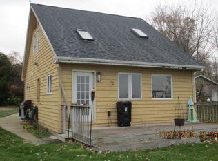 577 Sheridan Rd, Racine, WI 53403