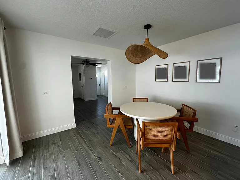 115 Hollyhock Dr — Photo 9