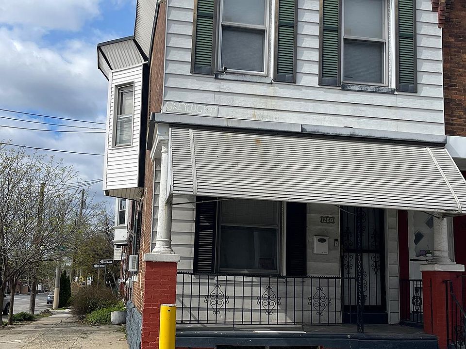 2nd image of 1268 S Greylock St