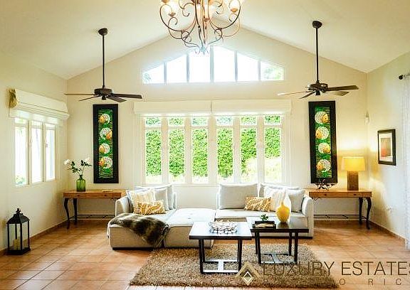 Formal Livingroom