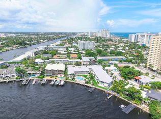3216 SE 12th St APT 10, Pompano Beach, FL 33062