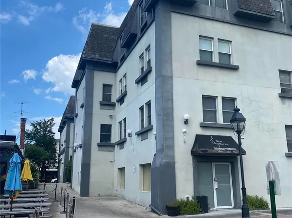 202 Main Street #101, Port Jefferson, NY 11777