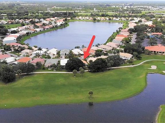 5th image of 26236 Stillwater Cir
