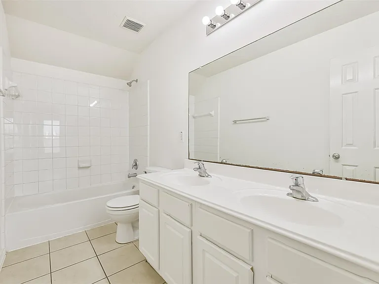 2507 Liza Ct — Photo 30