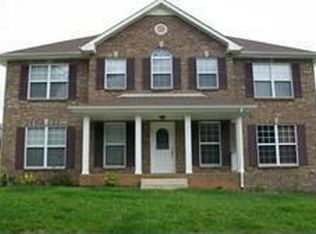 717 Forrest Cove Ct, Clarksville, TN 37040