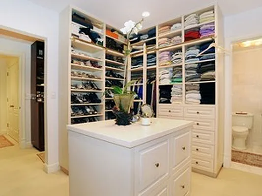 Sold by Corcoran | media 2