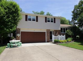 73 S Lincoln Ave, Orchard Park, NY 14127