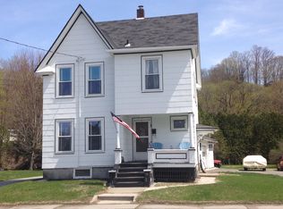 35 Beckley St, Barre, VT 05641