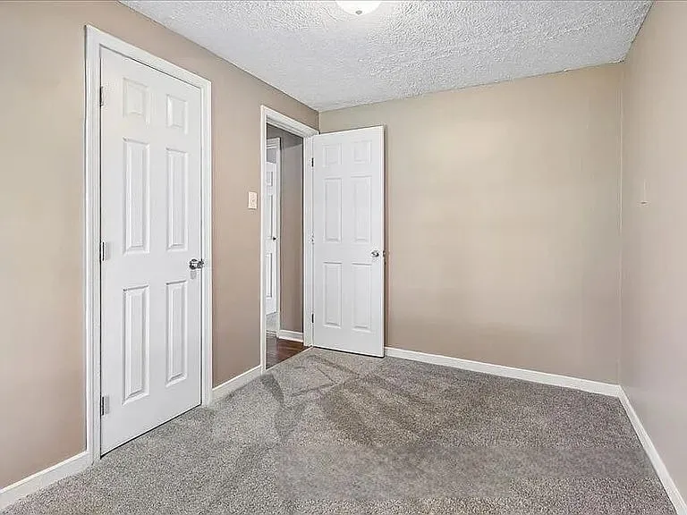 11104 Huntington Woods Cir #MAIN — Photo 12
