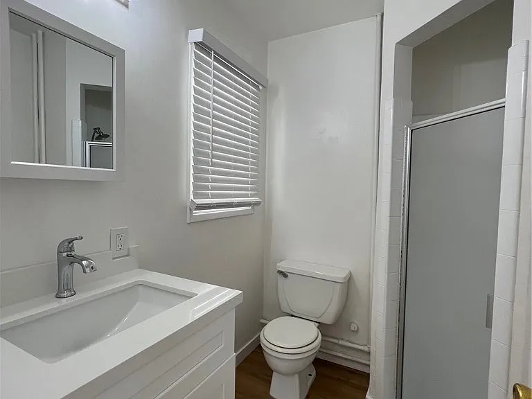 75 Granada Ave — Photo 10