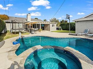 23000 Haynes St, West Hills, CA 91307