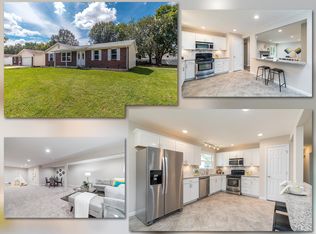 23 W Douglas Dr, Saint Peters, MO 63376
