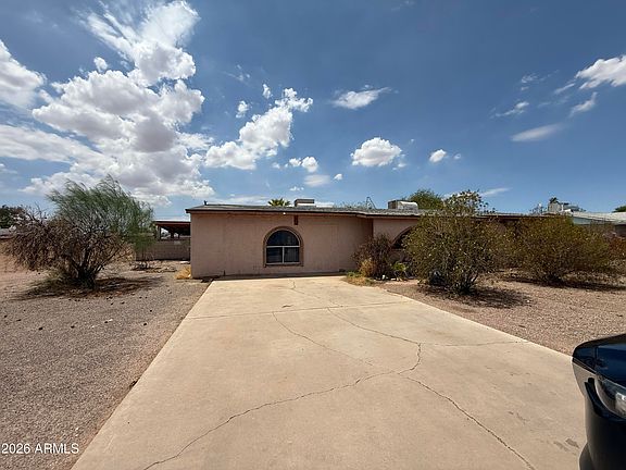 2nd image of 3930 N DEL MONTE Drive