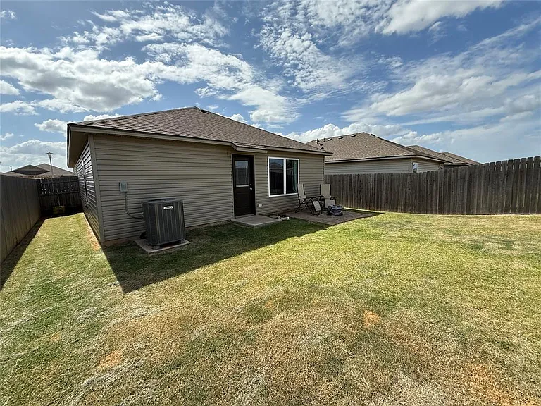 11700 Krew Way — Photo 24