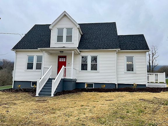 2nd image of 1995 Bazzle Ln