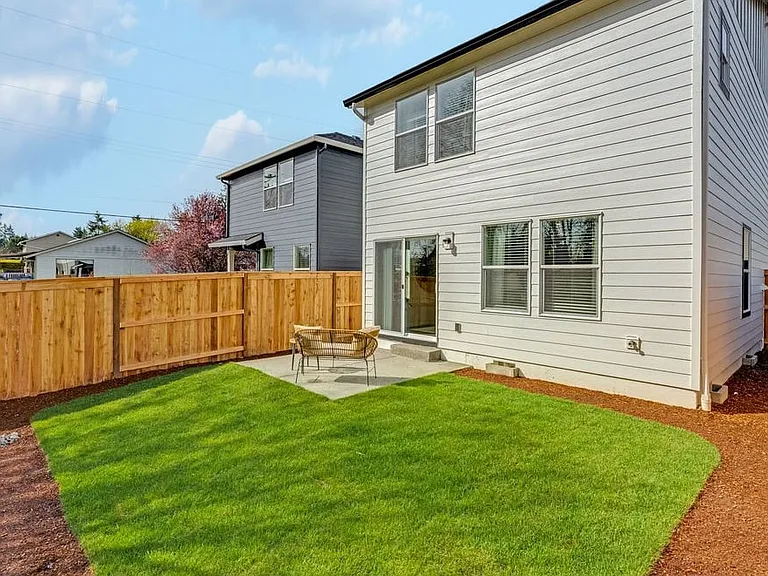 9905 NE 80th Ave — Photo 29