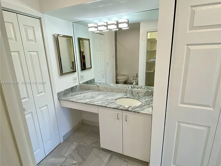 255 Galen Dr #3D — Photo 11