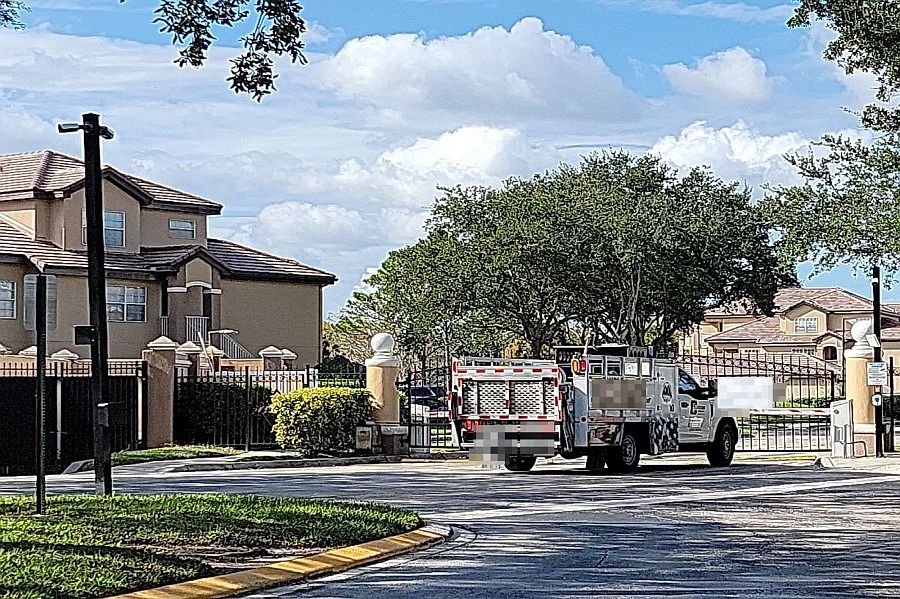 1st image of 14049 Fairway Island Dr