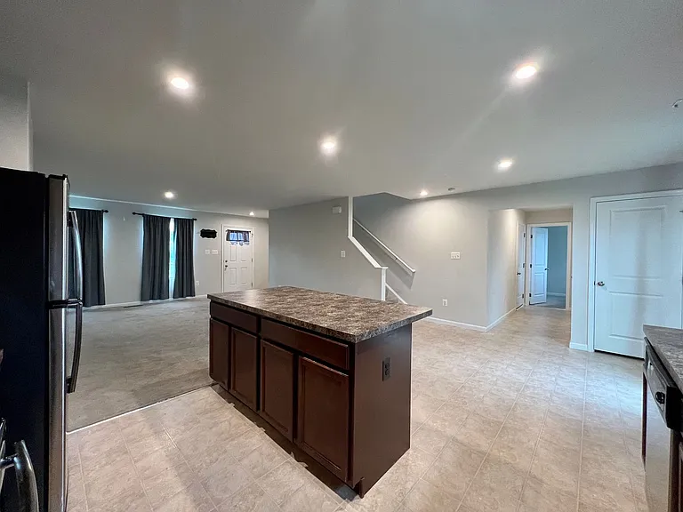 255 Severna Pkwy — Photo 17