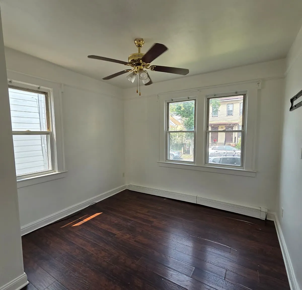 3 bed, $2,800 — Photo 2
