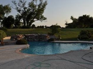 404 Seneca Dr, Waxahachie, TX 75165