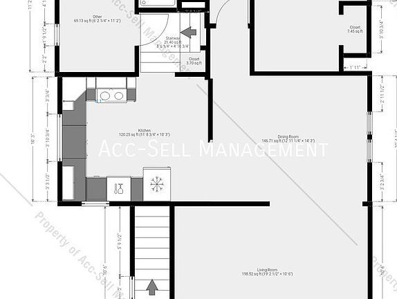 2nd image of 318 Ames St NE