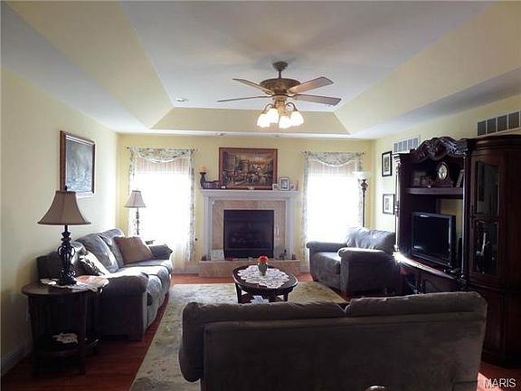 4th image of 671 Lindsey Dr