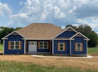 900 Girkin Rd, Bowling Green, KY 42101