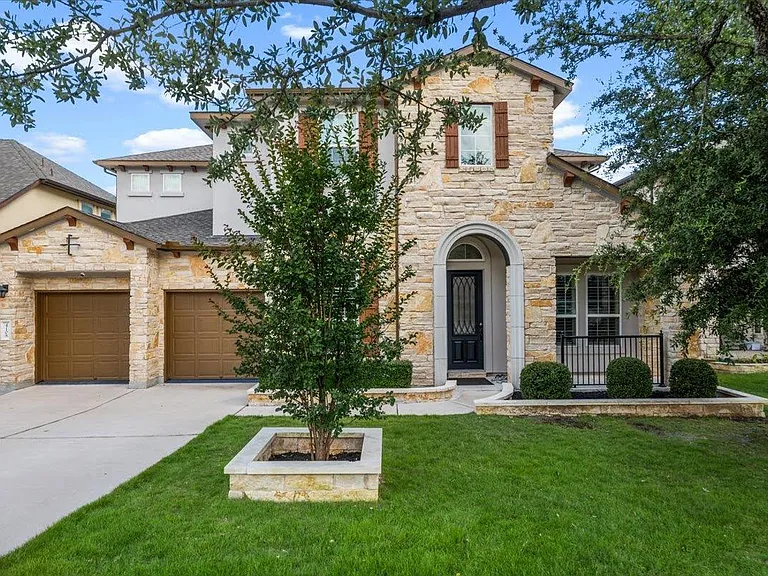 4108 Bison Bnd — Photo 1