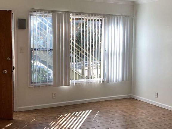 4th image of 2231 E 1st St APT 5