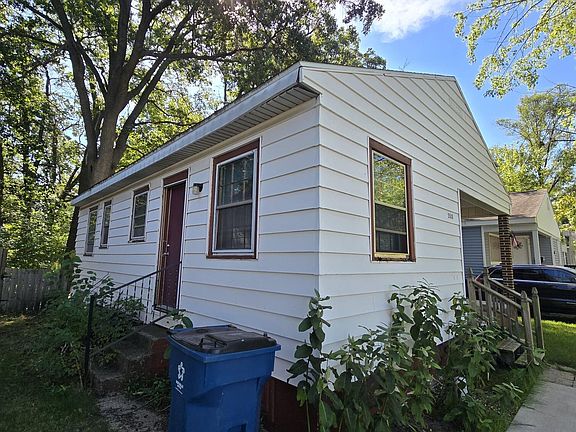 5th image of 3318 Lemuel St