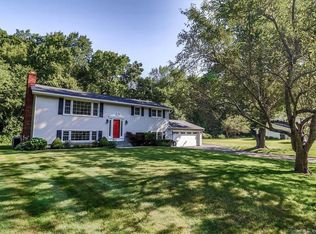 24 Corrine Dr, Prospect, CT 06712