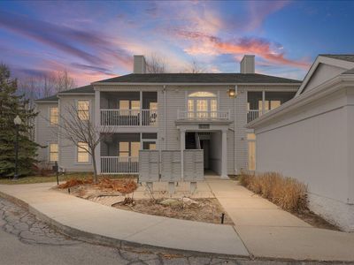 2279 S Main St, Ann Arbor, MI, 48103