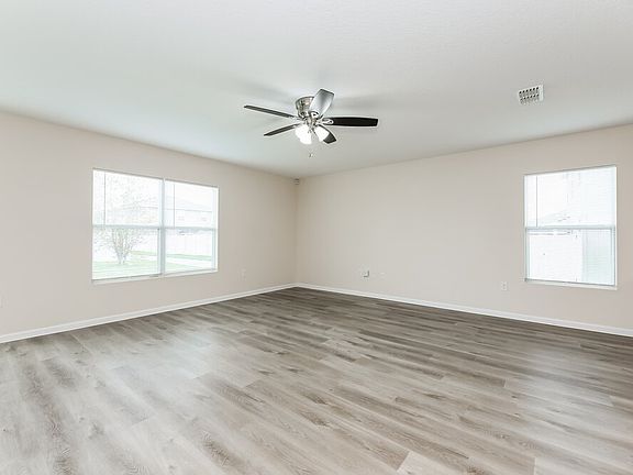 3rd image of 1845 Cherry Creek Way