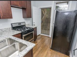 125 E 71st St #3, Chicago, IL 60619