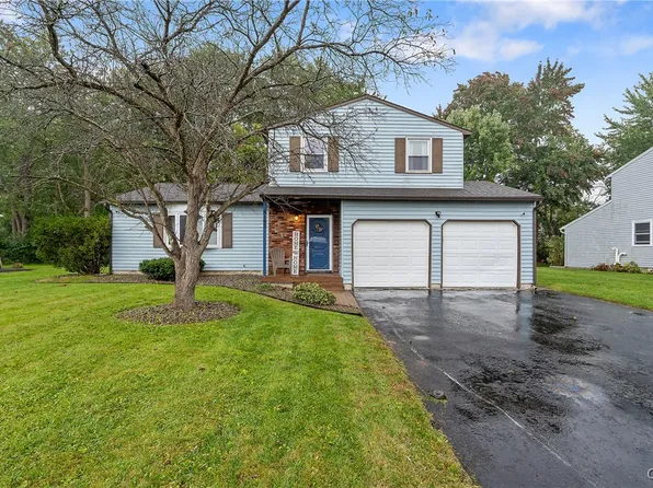 8185 Gatewood Dr, Clay, NY 13041