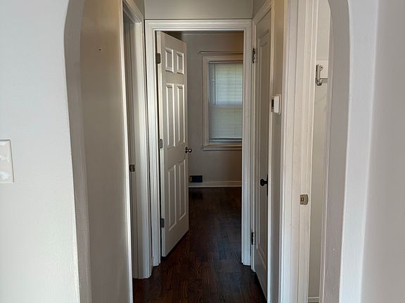 5th image of 310 Washington Blvd