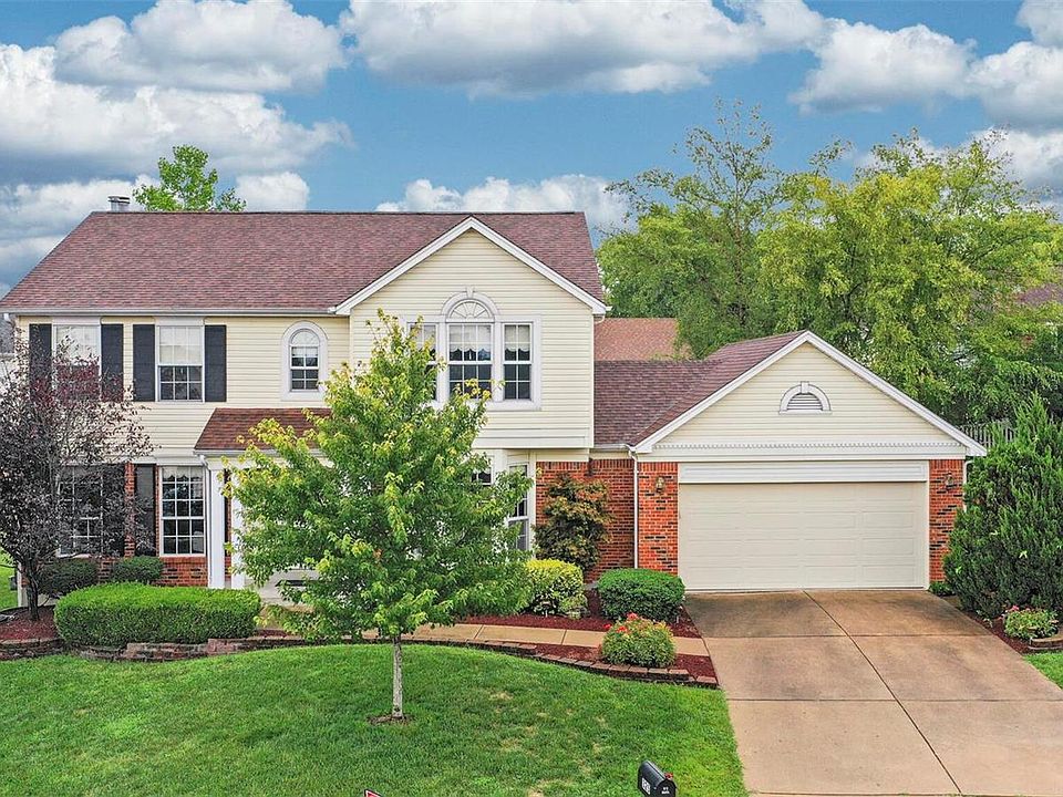 1st image of 325 Wildberry Ln