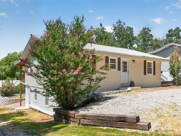 26418 Fisher Cove Lane, Pittsburg, MO 65724