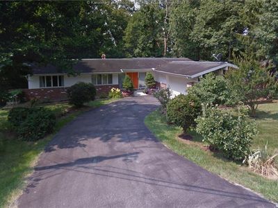 1562 Nottingham Rd, Charleston, WV, 25314