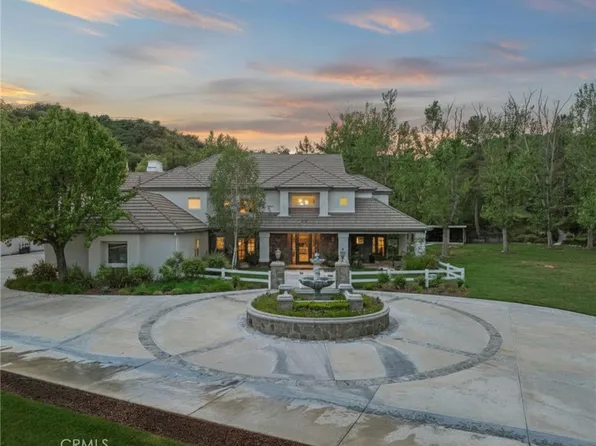 26954 Whitehorse Pl, Santa Clarita, CA 91387